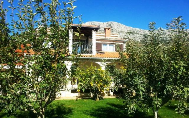 Apartman M&amp;J - smještaj Kaštela Hrvatska