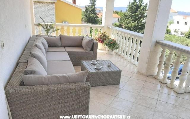 Apartmani Hrga - smještaj Kaštela Hrvatska