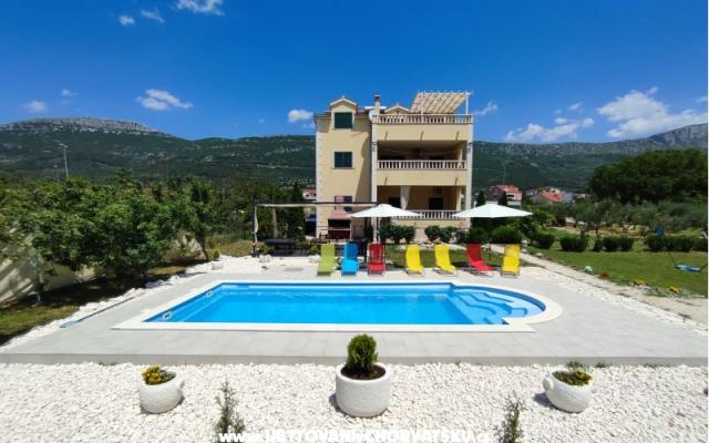 Apartmani Maris - smještaj Kaštela Hrvatska