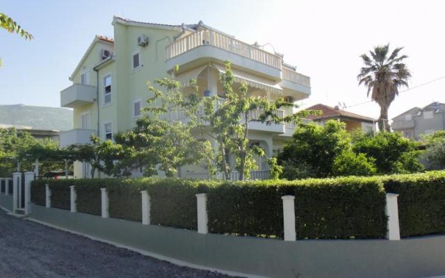Apartmani Roko - smještaj Kaštela Hrvatska