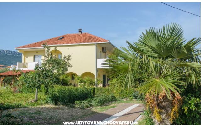 Apartmani Tonka - smještaj Kaštela Hrvatska