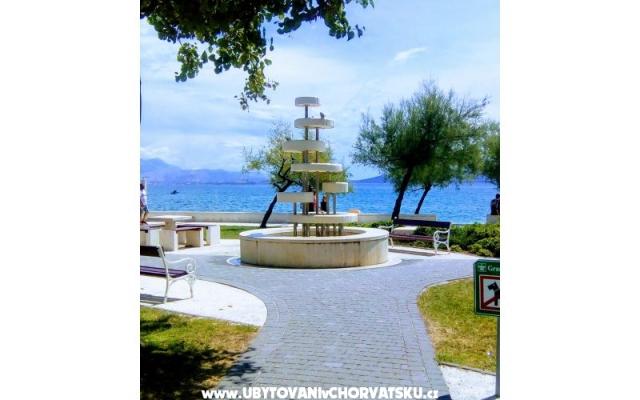 Apartman Cvak 2+2 - smještaj Kaštela Hrvatska