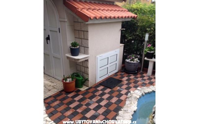 Apartmani Marija - smještaj Kaštela Hrvatska