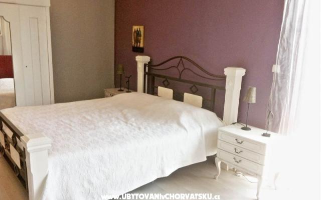 Apartmani Vito - smještaj Kaštela Hrvatska
