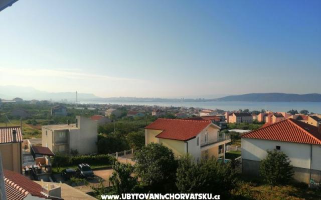 Bayview Apartman - smještaj Kaštela Hrvatska