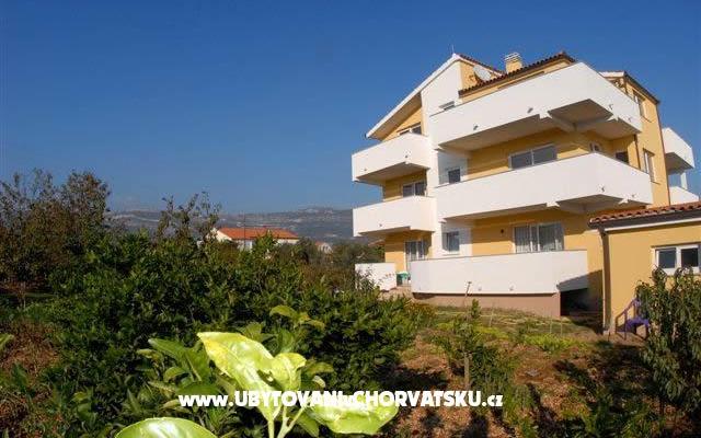 Villa Lucija - smještaj Kaštela Hrvatska