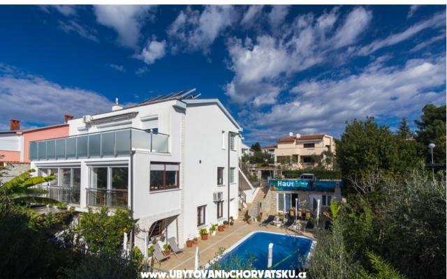 Apartmani Vito Krk - smještaj otok Krk Hrvatska