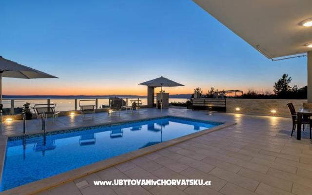 MALUCI - smještaj Makarska Hrvatska