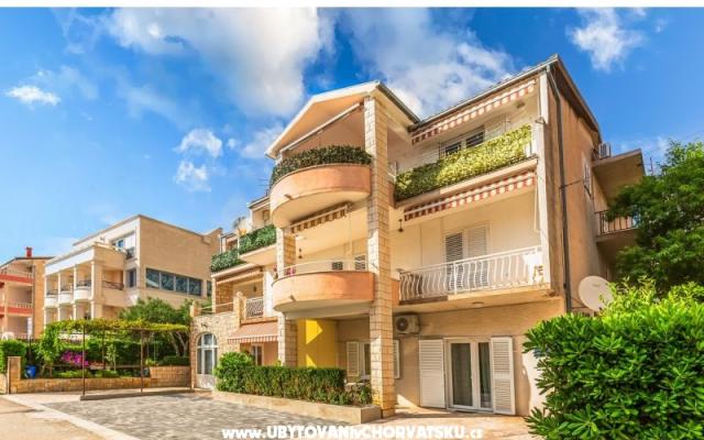 Apartmani Daniela Makarska - smještaj Makarska Hrvatska
