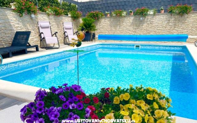 Villa Isabella - smještaj Marina - Trogir Hrvatska