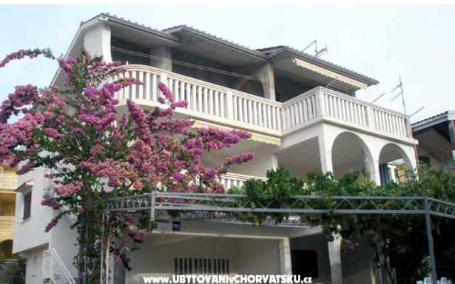 Apartmani Marasović - smještaj Marina - Trogir Hrvatska