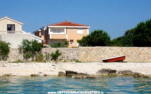 Apartmani Marko Sevid - smještaj Marina - Trogir Hrvatska