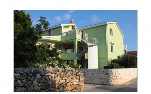 Apartmani Periš Sevid - smještaj Marina - Trogir Hrvatska