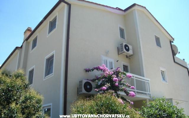 Apartmani Luka - smještaj Marina - Trogir Hrvatska