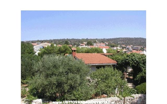 Kuća Ticinovic  - smještaj Marina - Trogir Hrvatska
