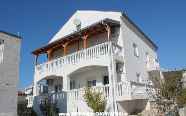 Apartmani Maričić Maslenica - smještaj Maslenica Hrvatska