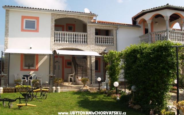 Apartman ANA-ANJA - smještaj Medulin Hrvatska