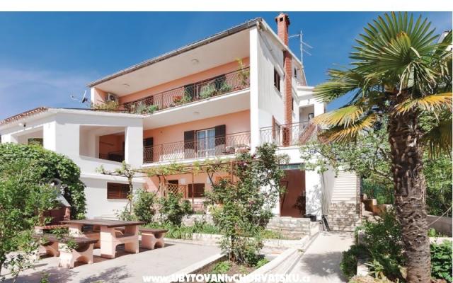 Apartmani Mirjana - smještaj Medulin Hrvatska