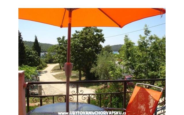 Fisherman Place,     Apartman 1/2 + - smještaj Medulin Hrvatska