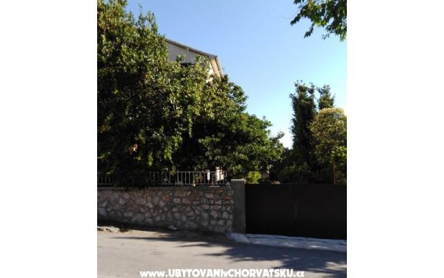 Apartman Fifi - smještaj otok Murter Hrvatska