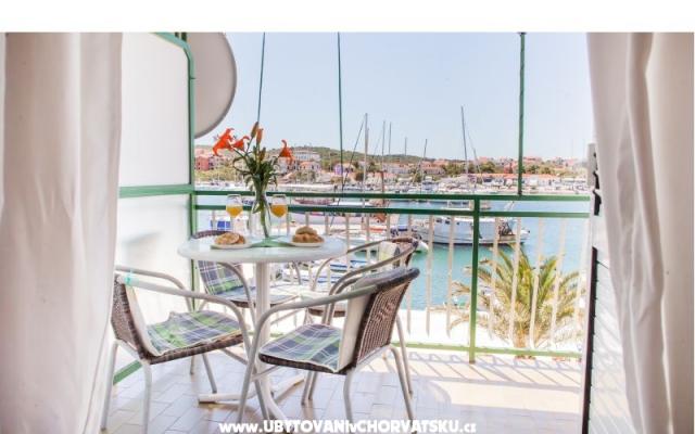 Apartmani Lapov - smještaj otok Murter Hrvatska