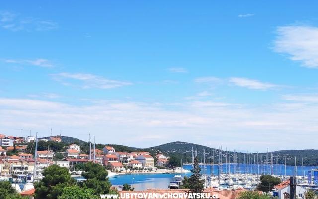 Apartmani Jadranka - smještaj otok Murter Hrvatska
