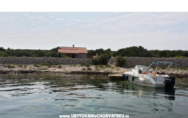 Robinzon house Kornati-Gangaro - smještaj otok Murter Hrvatska
