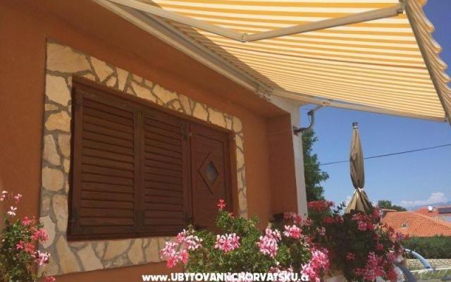 Apartmani Paola - smještaj Nin - Zadar Hrvatska