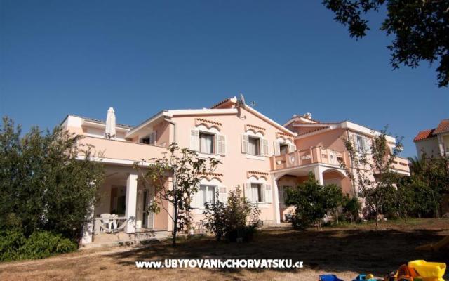 Apartmani Danijela - smještaj Novalja - Pag Hrvatska
