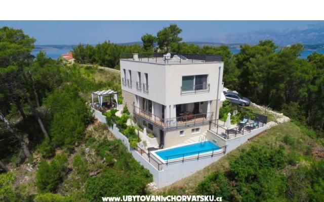 Villa Mirta ZadarVillas - smještaj Novigrad Hrvatska