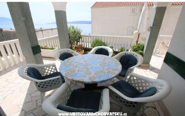 Apartmani Ankica - smještaj Omiš Hrvatska