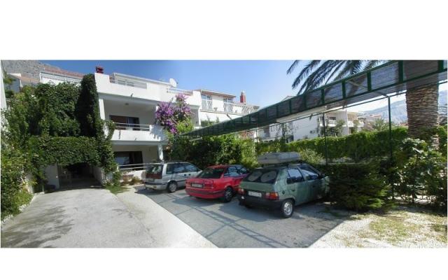 Apartmani Dino - smještaj Omiš Hrvatska
