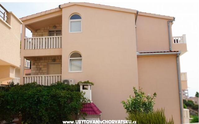 Apartmani GOGI - smještaj Omiš Hrvatska