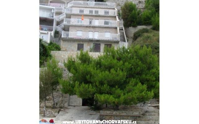 Apartmani Paris - smještaj Omiš Hrvatska