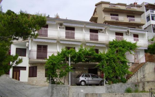 Apartmani Ruža - smještaj Omiš Hrvatska