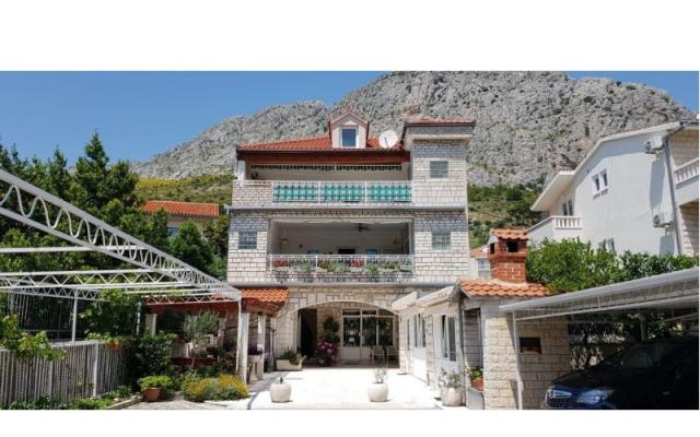 Apartmani Danka - smještaj Omiš Hrvatska