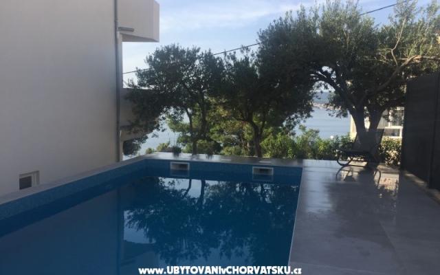 Apartmani Milka i Jozo - smještaj Omiš Hrvatska