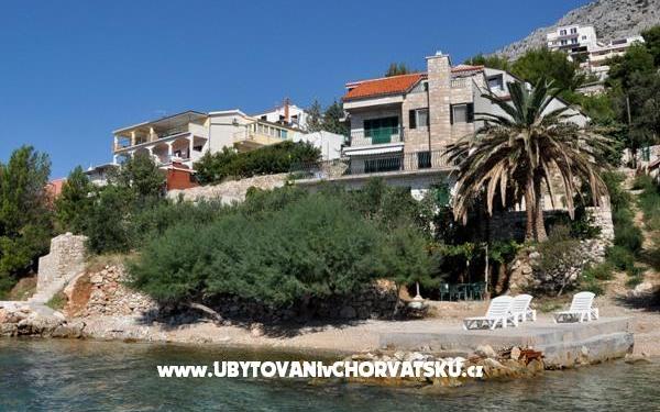 Apartmani Nives - smještaj Omiš Hrvatska
