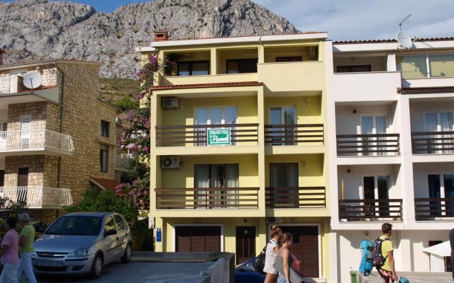 Apartmani Šarić - smještaj Omiš Hrvatska