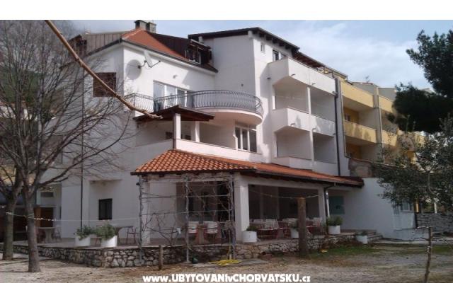 Pansion Šarić - smještaj Omiš Hrvatska