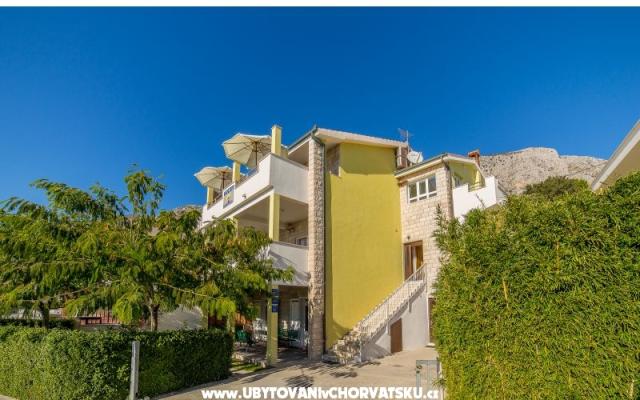 Apartmani Zora - smještaj Omiš Hrvatska