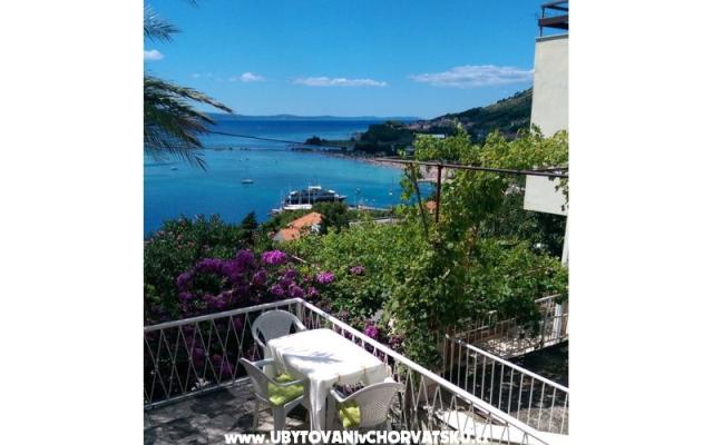 Studio apartman Dinka - smještaj Omiš Hrvatska