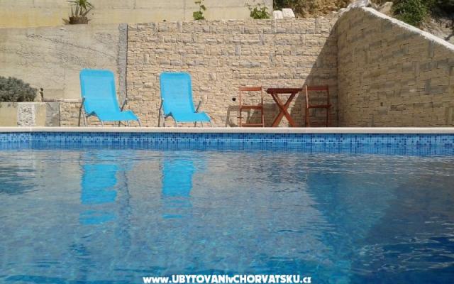 Sara &amp; Nina - smještaj Omiš Hrvatska