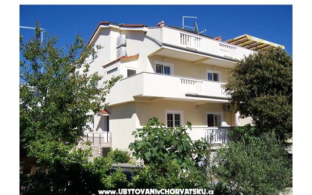 Apartmani Mandre - smještaj otok Pag Hrvatska