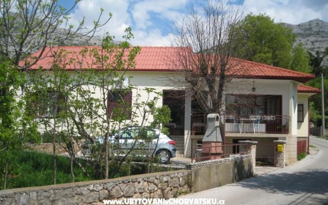 Apartmani &amp; Sobe Danica - smještaj Starigrad Paklenica Hrvatska