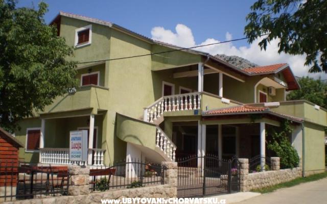 Apartmani Lucija - smještaj Starigrad Paklenica Hrvatska