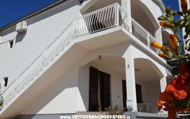 Apartmani Merion - smještaj Starigrad Paklenica Hrvatska