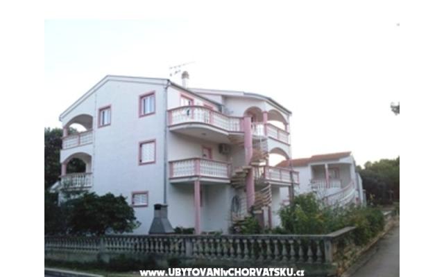 Apartmani Irena - Milivoj - smještaj Pakoštane Hrvatska