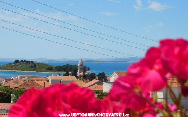 Apartmani Iva - smještaj Pakoštane Hrvatska