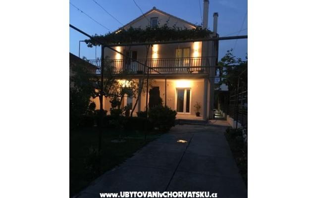 Apartmani Jasa  - smještaj Pakoštane Hrvatska